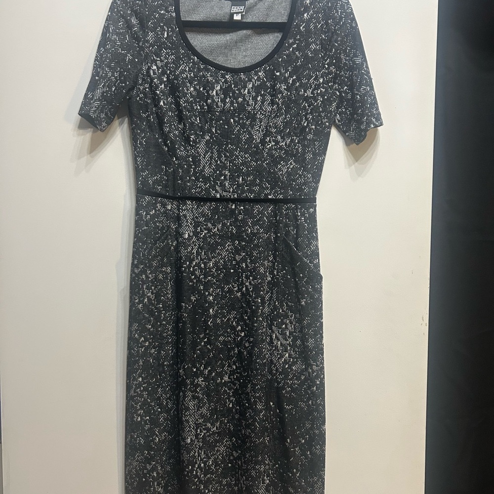 Anni Kahn knee length dress